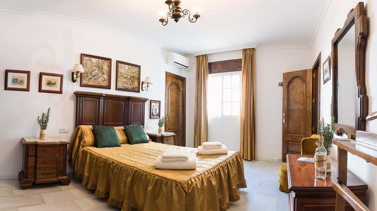 Boutique House Lujopobre Bed & Breakfast Montilla Exterior photo